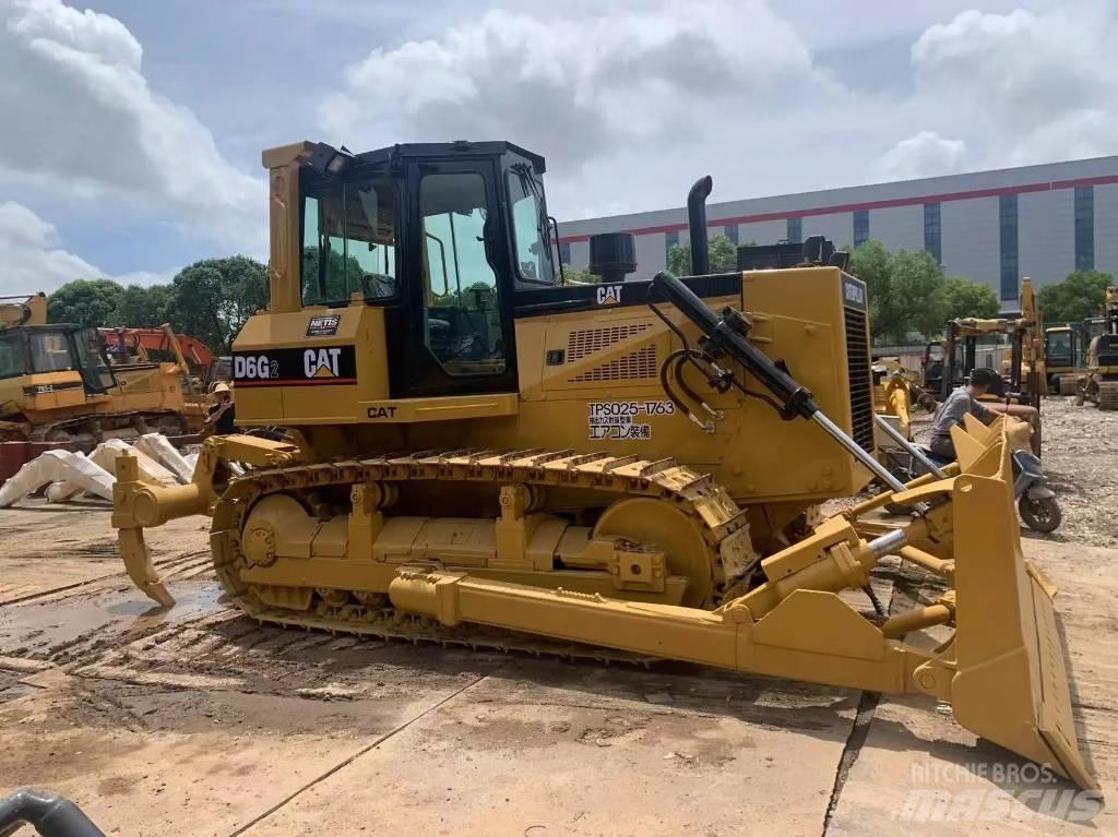 CAT D 6 G Гусеничные бульдозеры