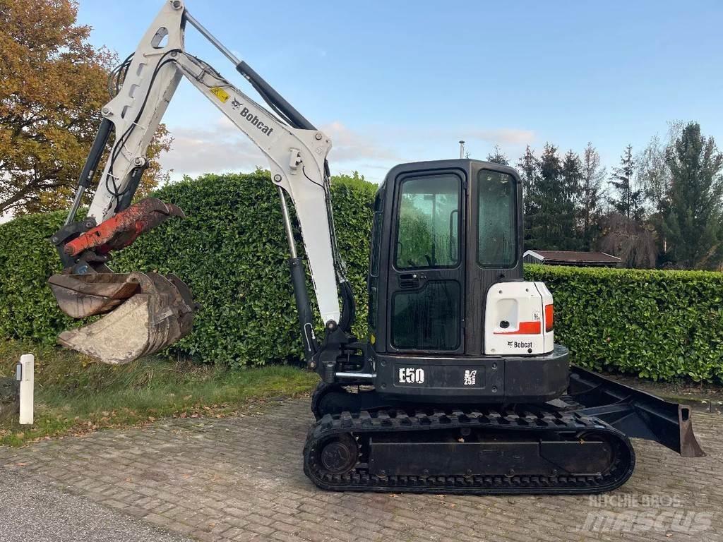 Bobcat E50 Мини-экскаваторы
