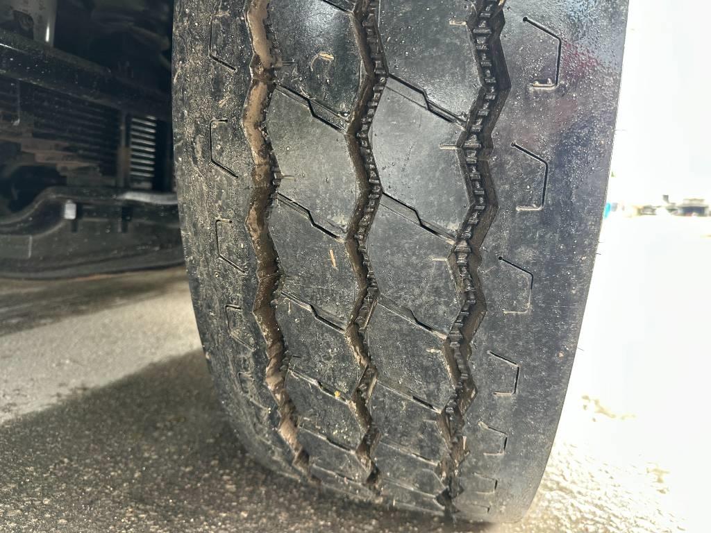 Mack MRU 613 Мусоровозы