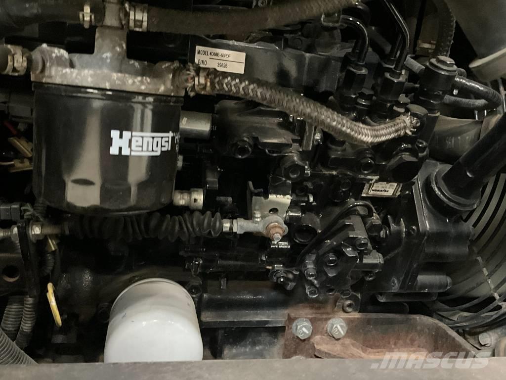 Komatsu PC 55 MR-3 Мини-экскаваторы