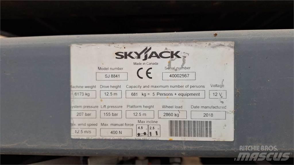 SkyJack 8841RT Ножничные подъемники