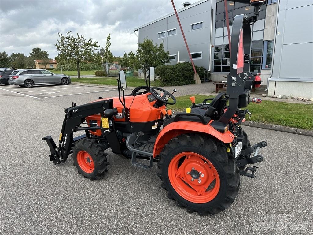 Kubota EK1-261 Коммунальные тракторы