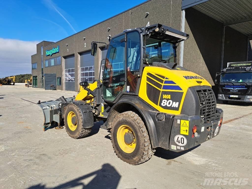 Komatsu WA 80 M Фронтальные погрузчики
