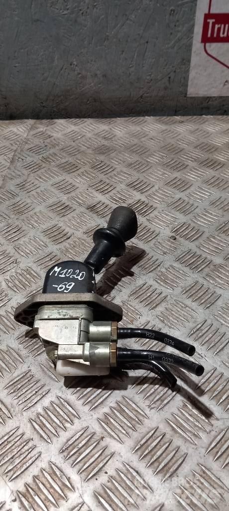 MAN TGA  81523156171 Кабины