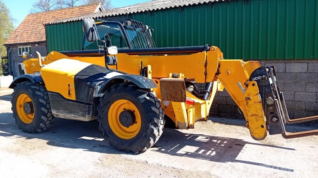 JCB 540-140 Телескопические погрузчики