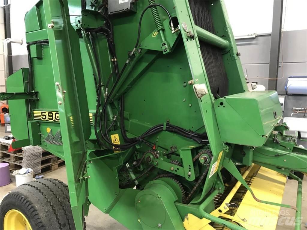 John Deere 590 Тюковые пресс-подборщики