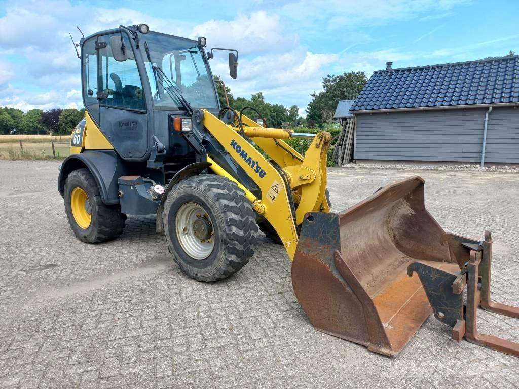Komatsu WA 80-6 Фронтальные погрузчики