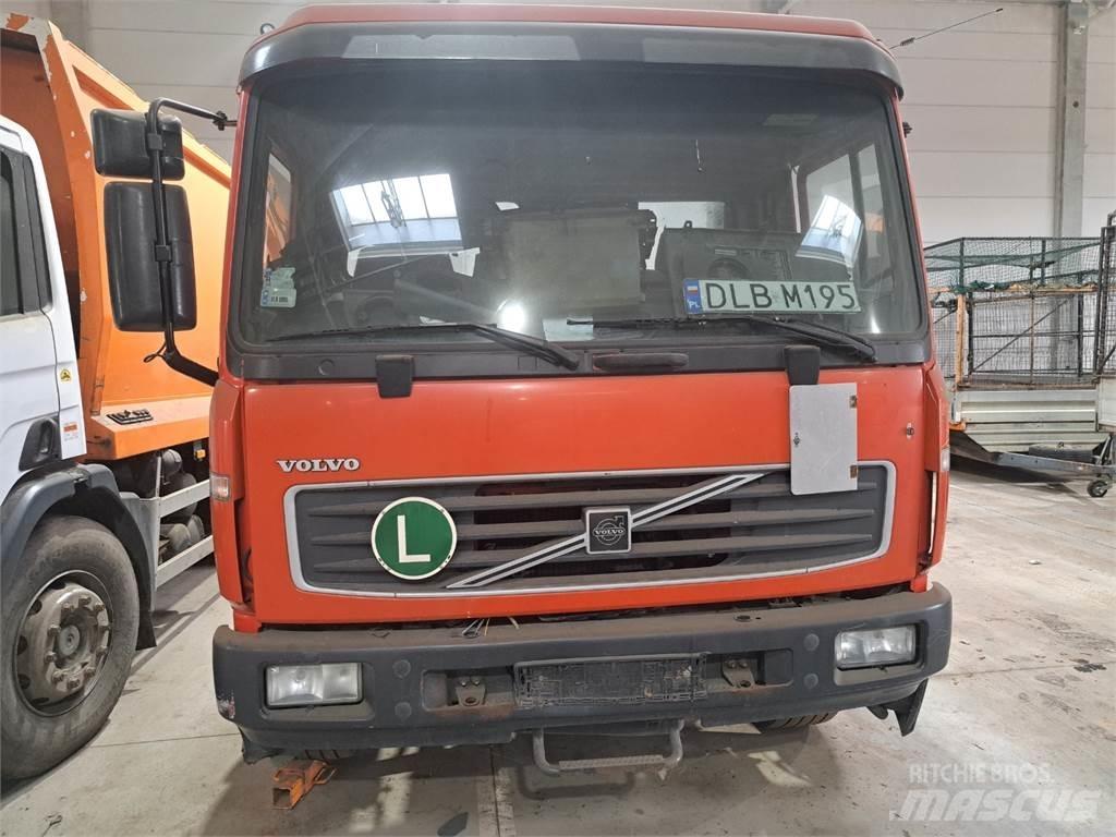 Volvo FL6 220 Седельные тягачи