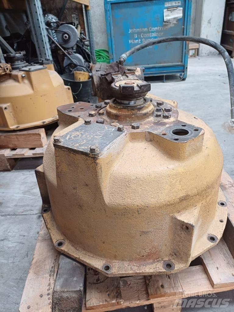 CAT 988 B Трансмиссии и КПП