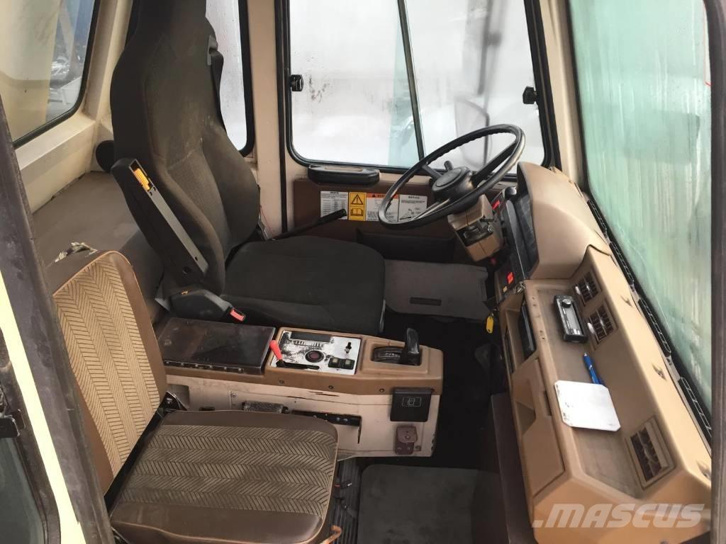 Komatsu HD 465-5 Карьерные самосвалы