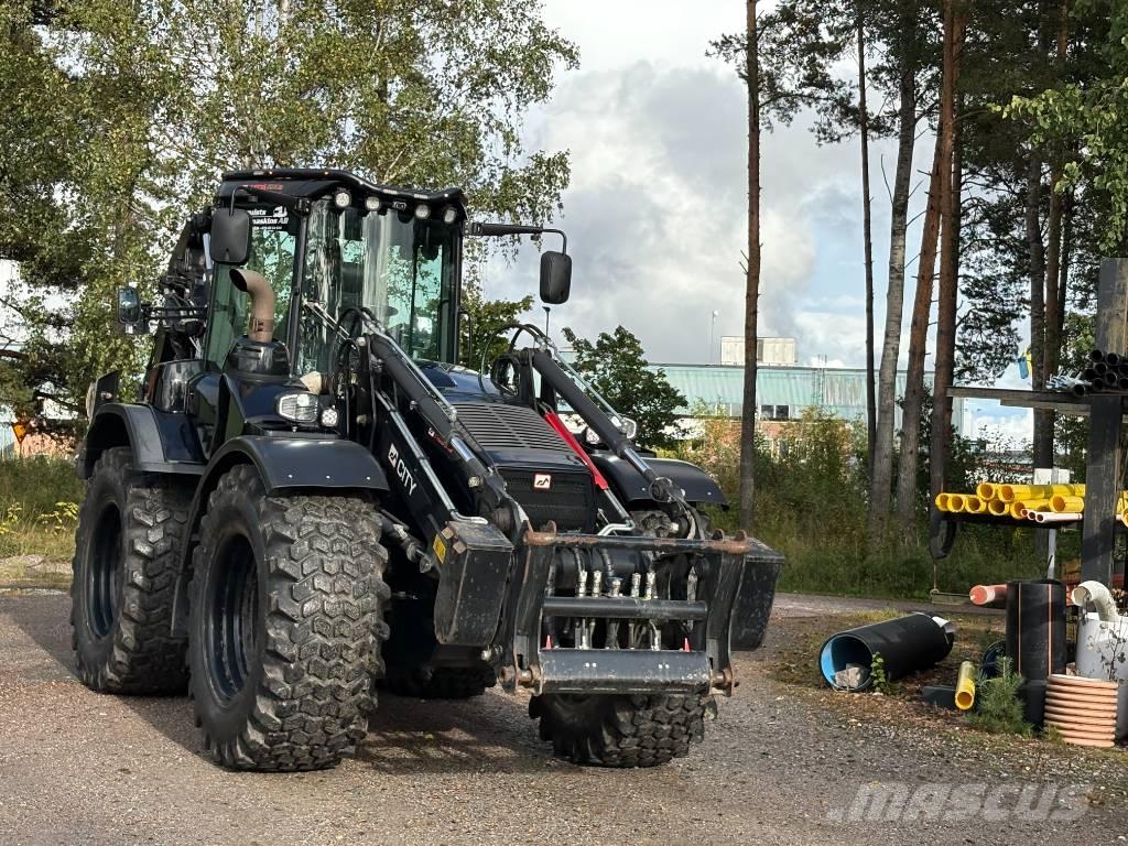 Huddig 1260 D Экскаваторы-погрузчики