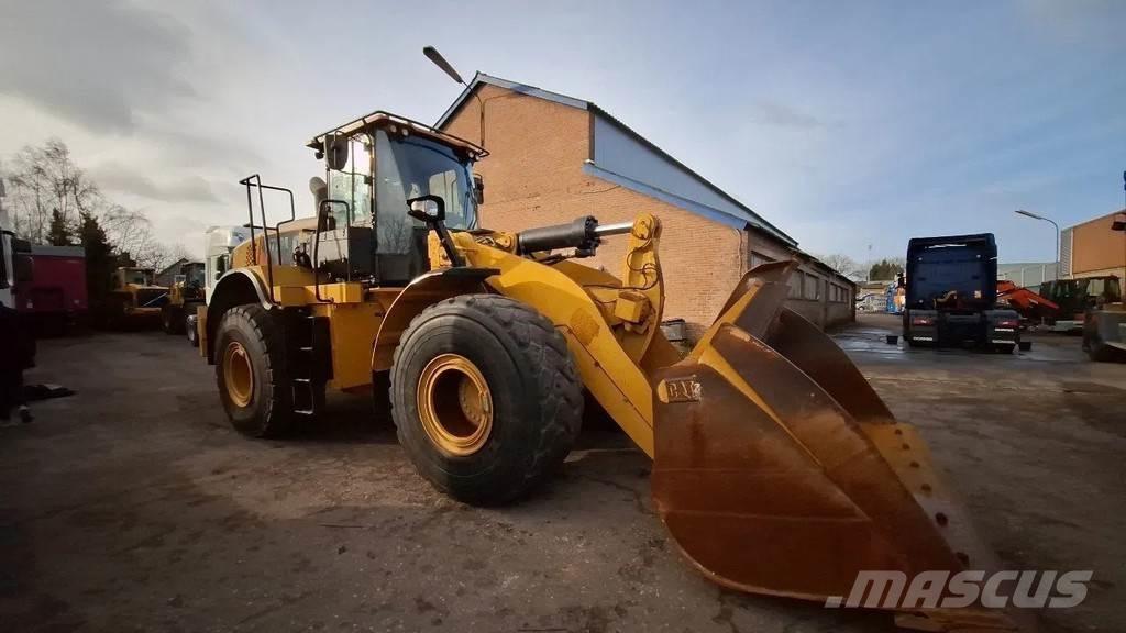 CAT 972M Met EPA Фронтальные погрузчики