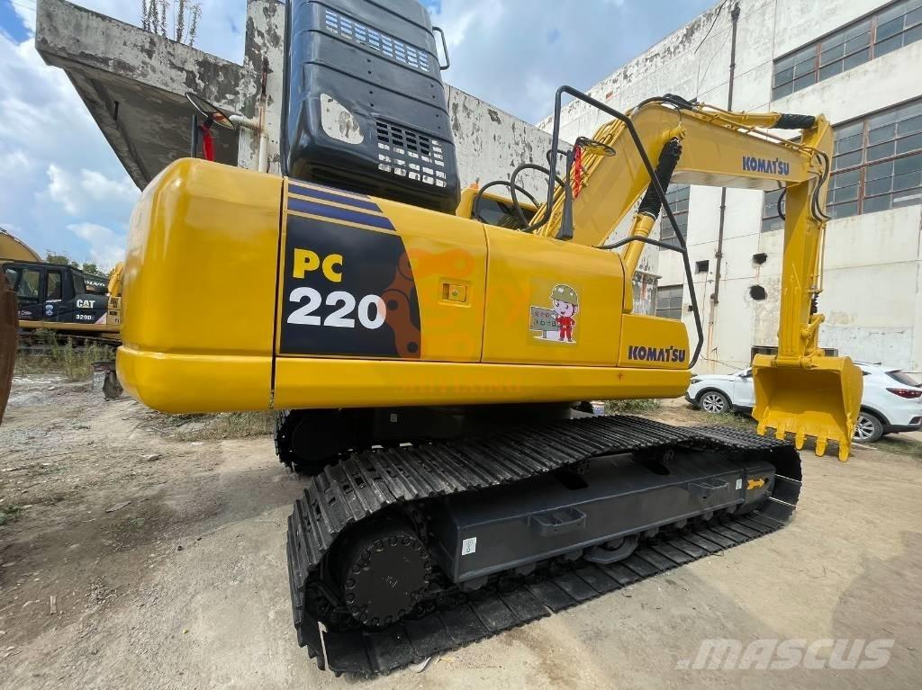 Komatsu PC 220-8 Гусеничные экскаваторы