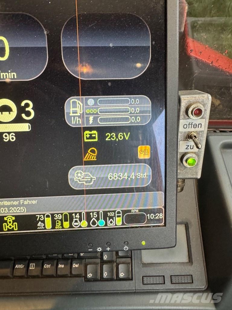 Komatsu 875 Форвардеры