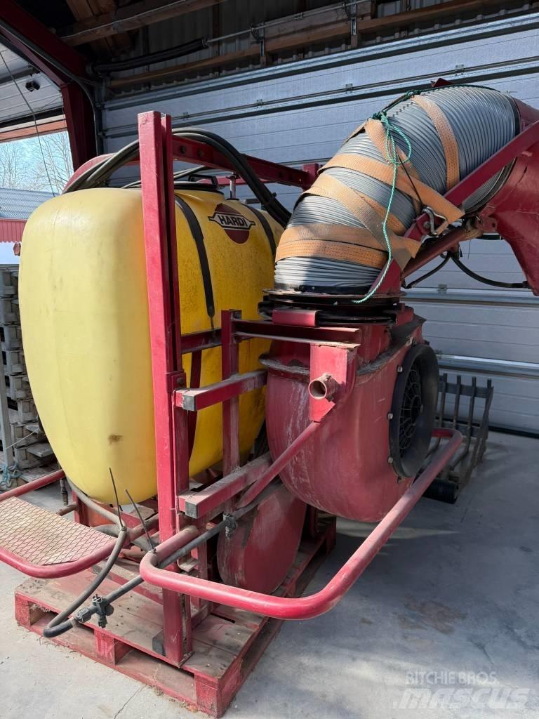 Hardi 600 SVCO Навесные опрыскиватели