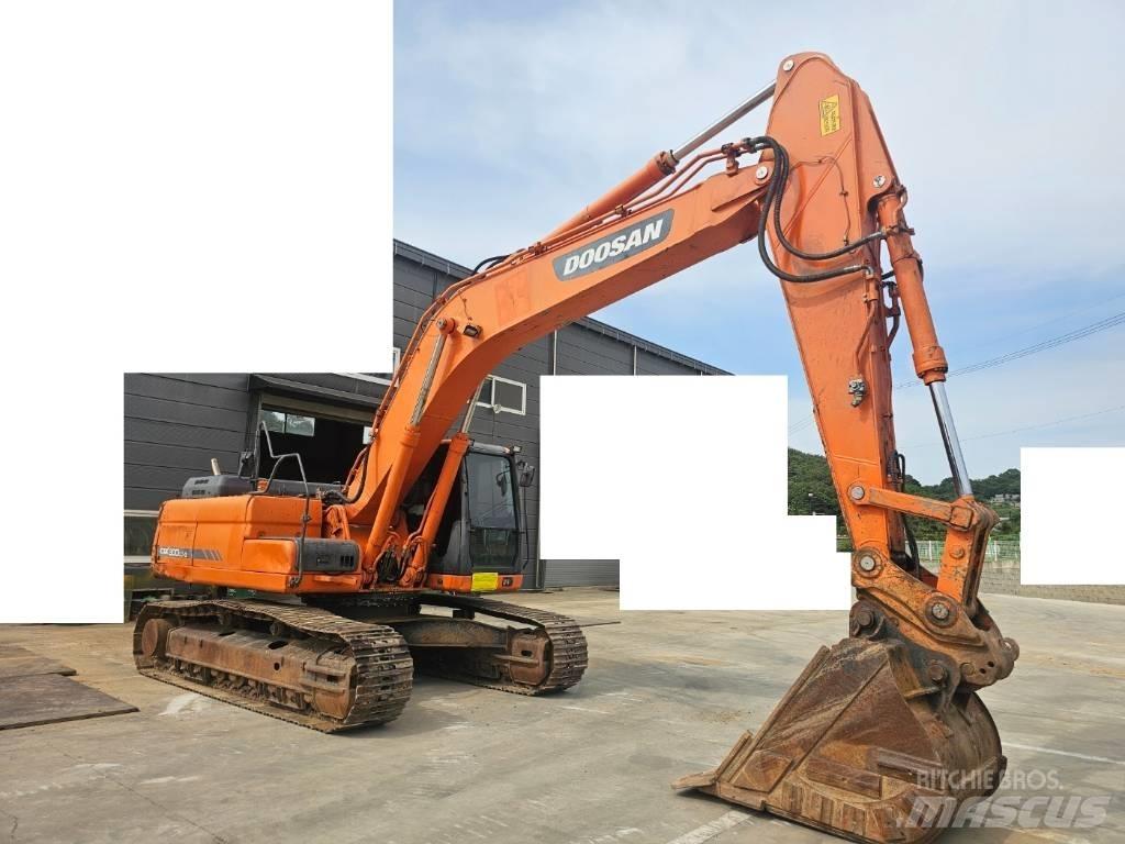 Doosan DX 300 LC-3 Гусеничные экскаваторы