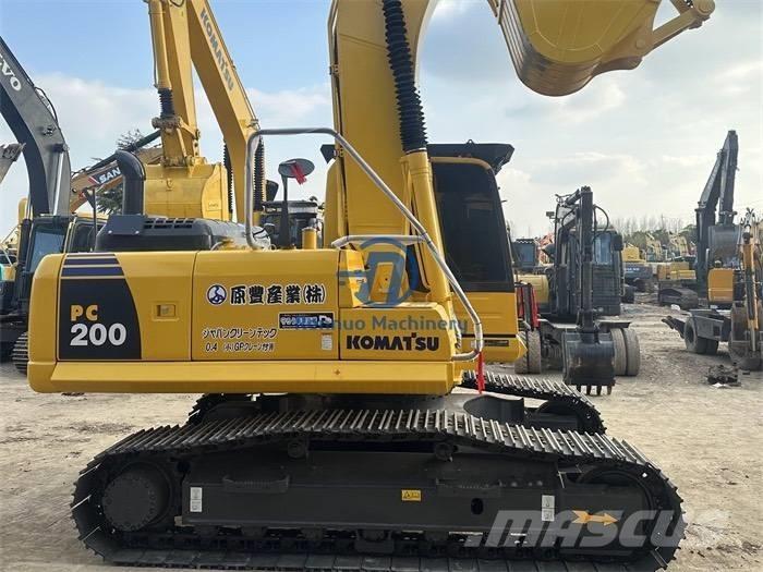 Komatsu PC200-8MO Гусеничные экскаваторы