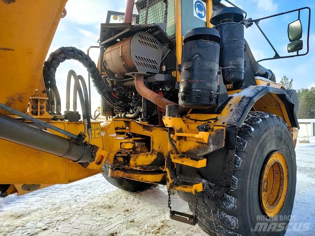 Volvo A 40 E Шарнирно-сочленённые самосвалы