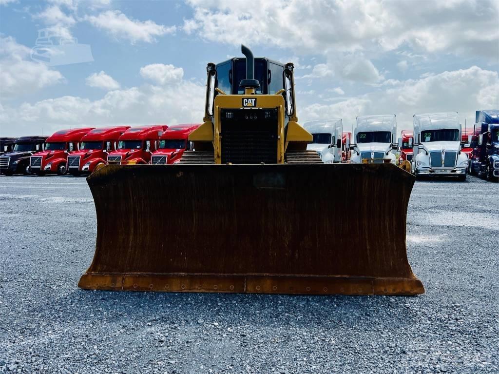 CAT D 6 N XL Гусеничные бульдозеры