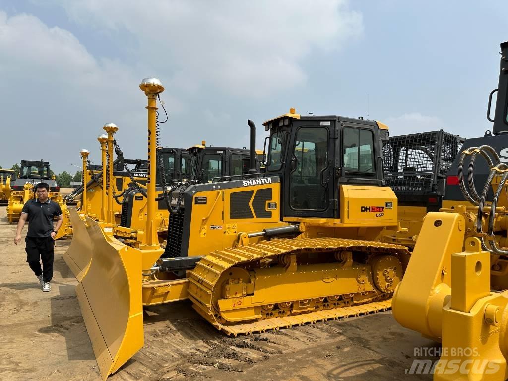 Shantui DH13 Гусеничные бульдозеры