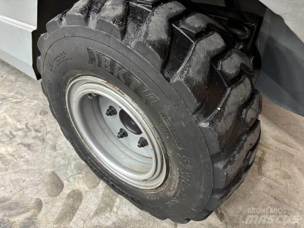 Manitou MH 25.4 T Внедорожные погрузчики