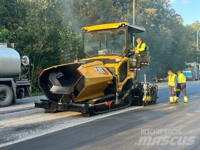 CAT AP 555 Асфальтоукладчики