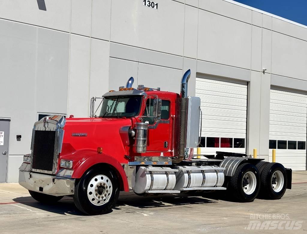 Kenworth W 900 Седельные тягачи