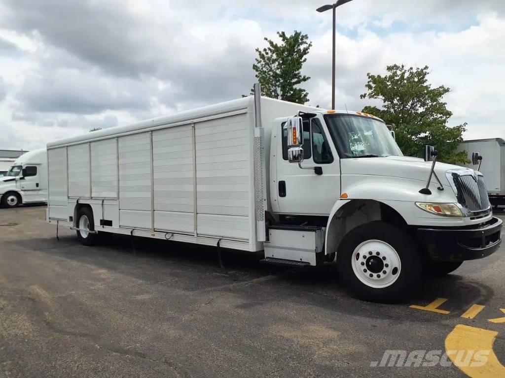 International 4300 Грузовики для доставки напитков