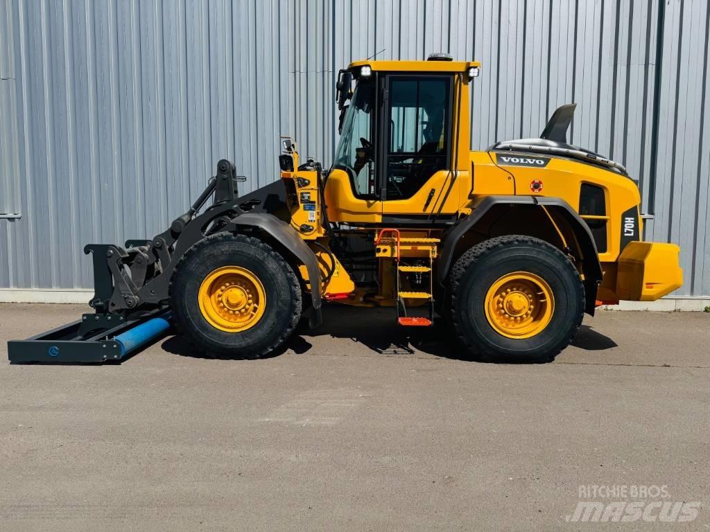 Volvo L 70 H Фронтальные погрузчики