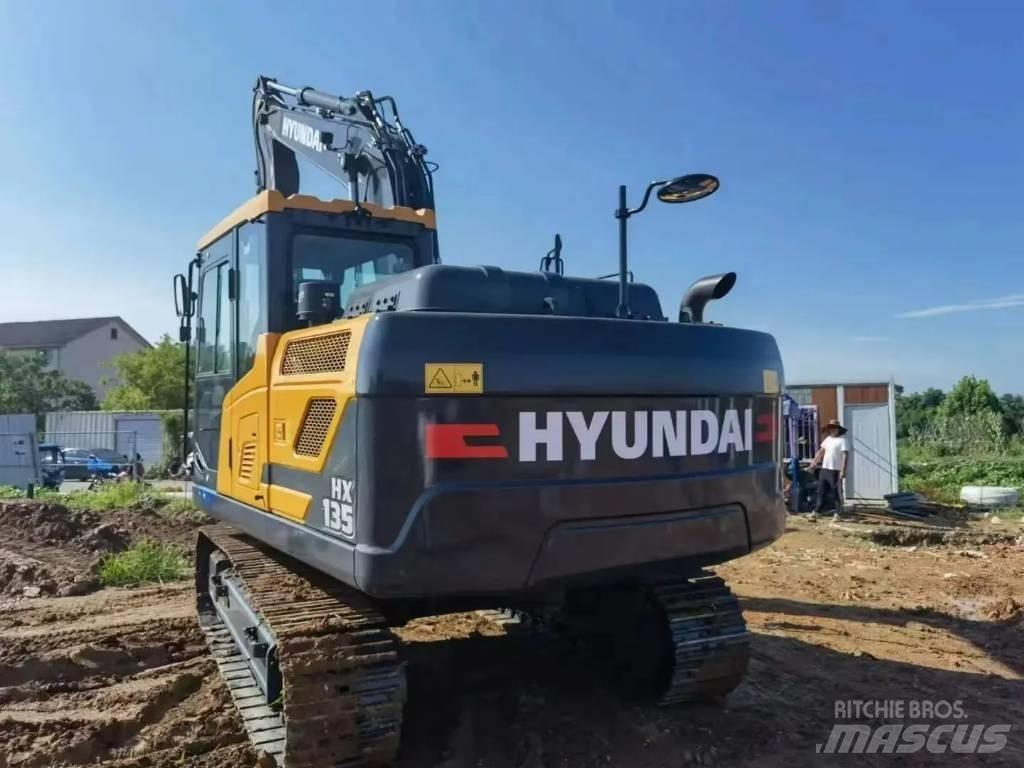 Hyundai HX135 Гусеничные экскаваторы
