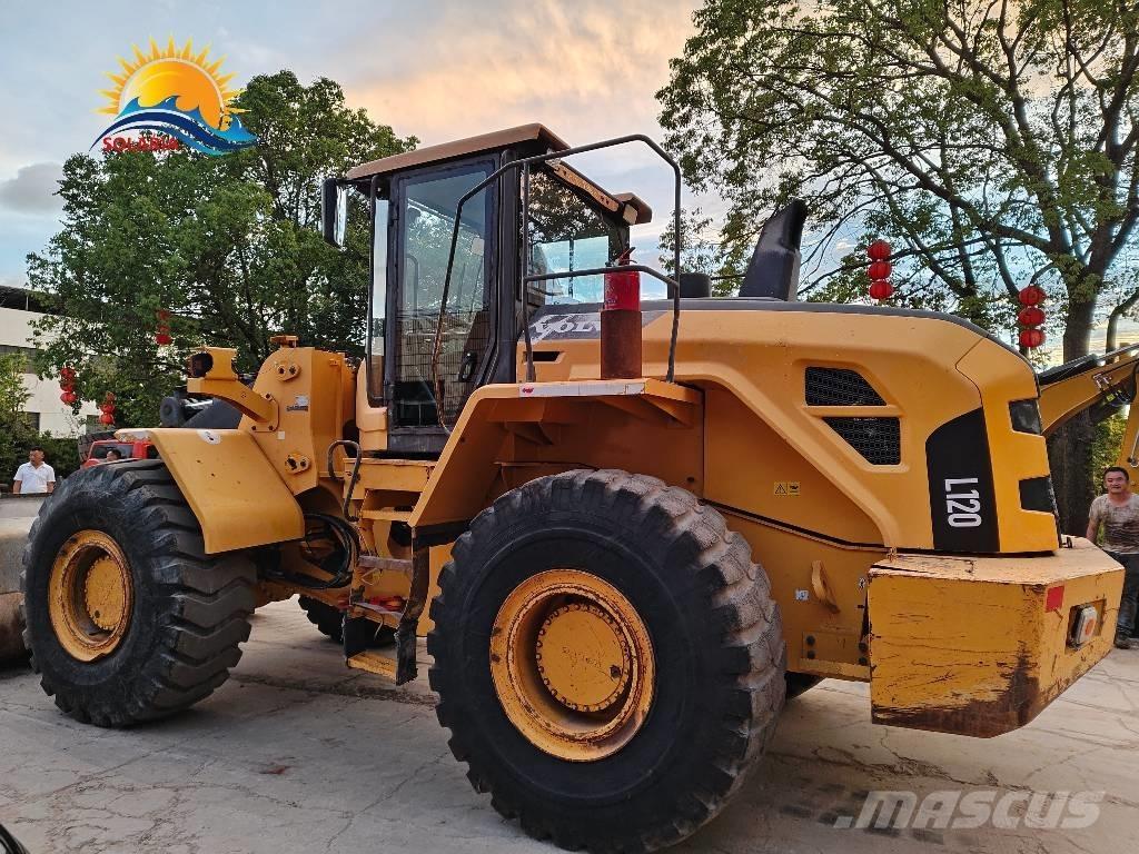 Volvo L 120 Фронтальные погрузчики