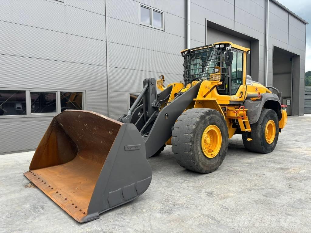 Volvo L 120 H Фронтальные погрузчики