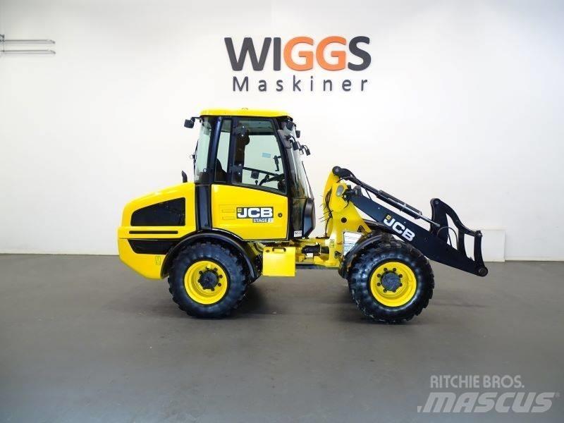 JCB 407 Фронтальные погрузчики