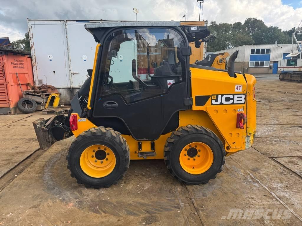 JCB 250t4 Мини-погрузчики