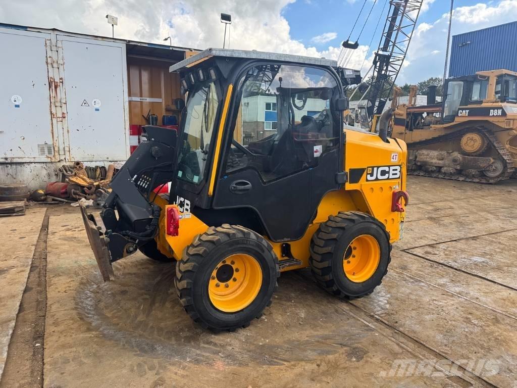 JCB 250t4 Мини-погрузчики