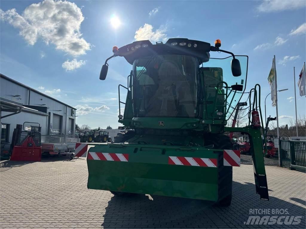 John Deere T550 Зерноуборочные комбайны