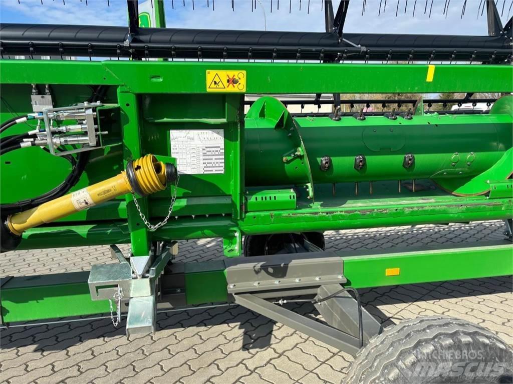 John Deere T550 Зерноуборочные комбайны