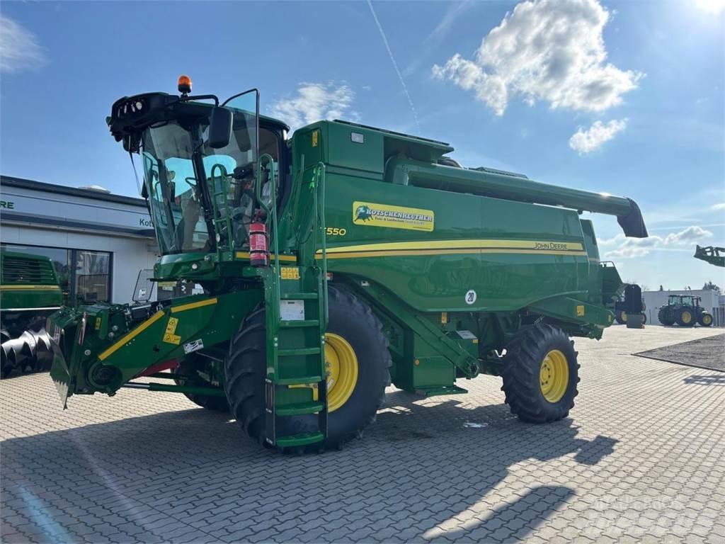 John Deere T550 Зерноуборочные комбайны