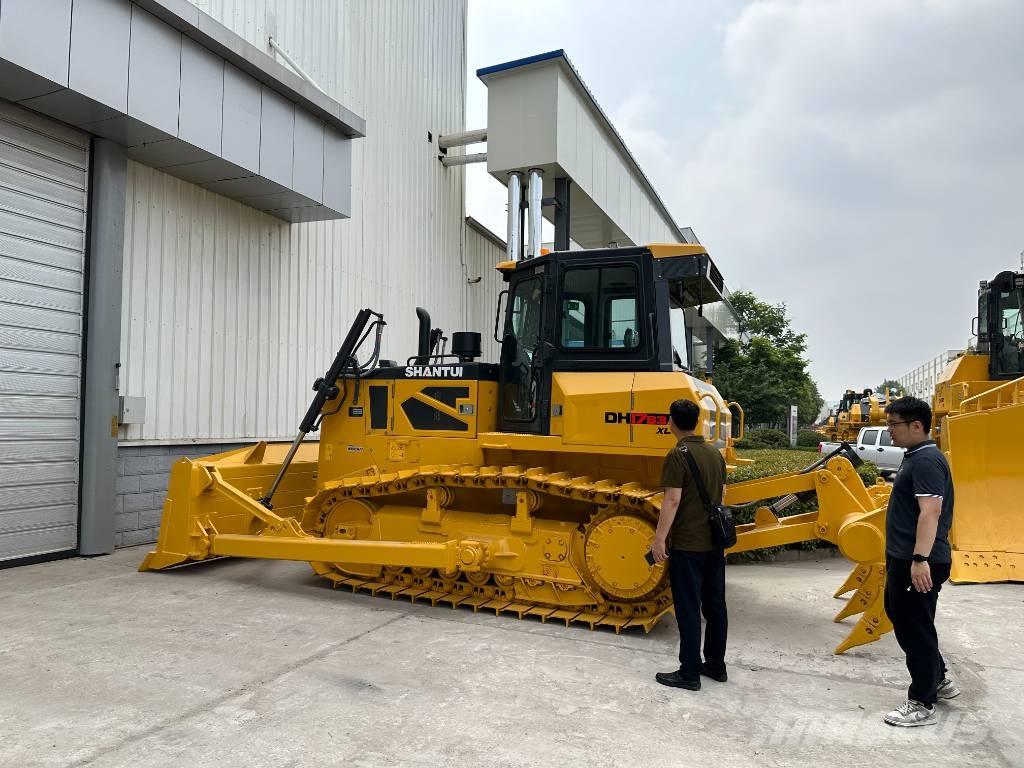 Shantui DH 17 Гусеничные бульдозеры