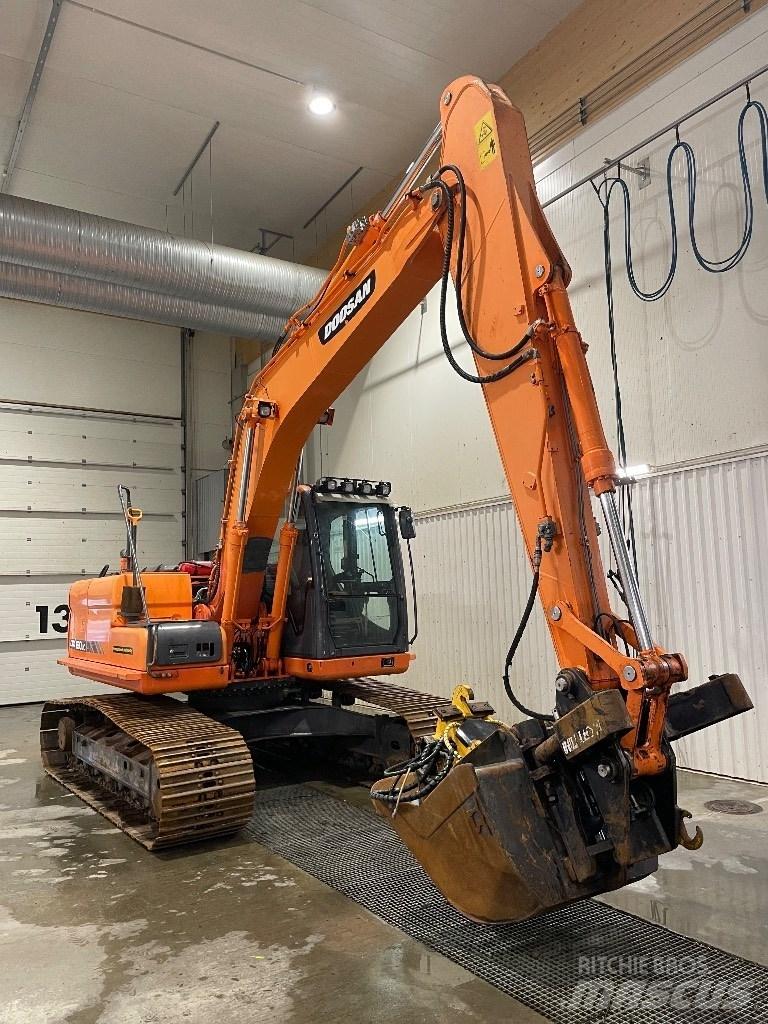 Doosan DX 160 Гусеничные экскаваторы