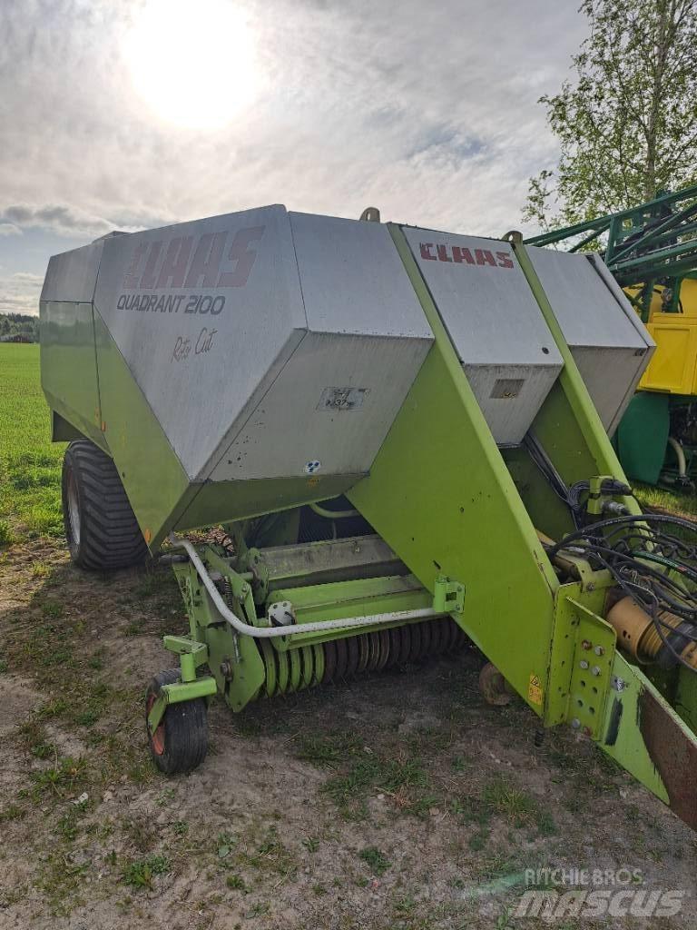 CLAAS 2100RC Тюковые пресс-подборщики