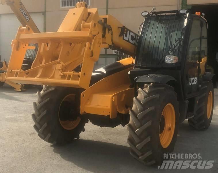 JCB 531-70 Сельскохозяйственные телескопические погрузчики
