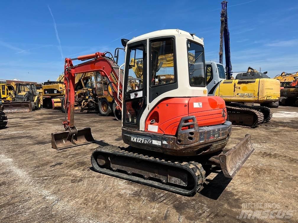 Kubota KX 121-3 Мини-экскаваторы