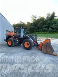 Doosan DL 320-7 Фронтальные погрузчики