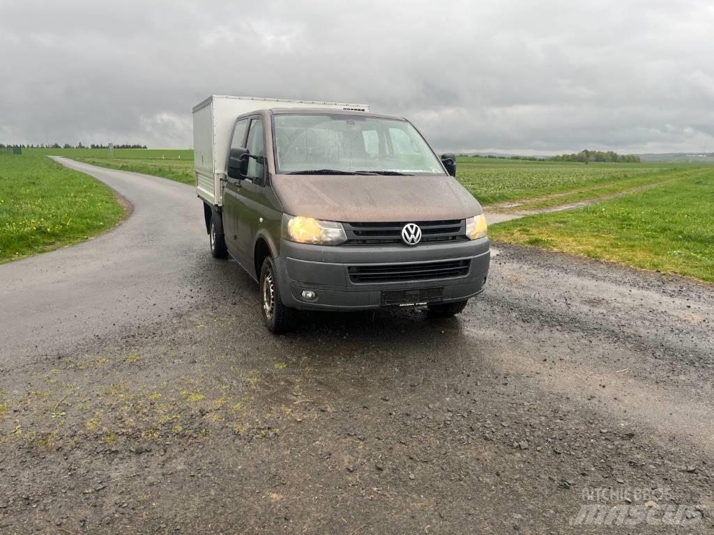 Volkswagen T5 Грузовики-Фургоны