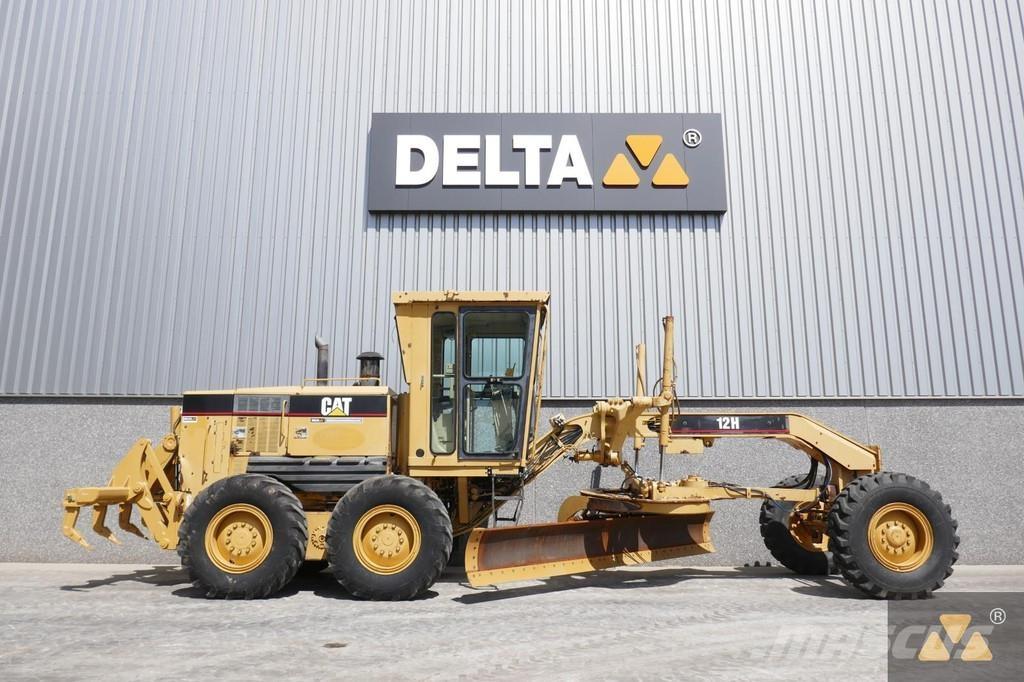 CAT 12H Грейдеры