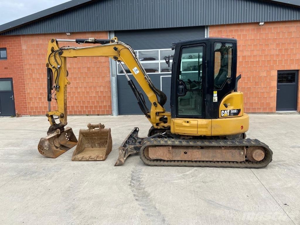 CAT 305 E2 Мини-экскаваторы