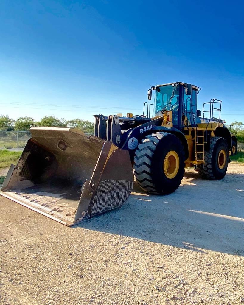 John Deere 844 K Фронтальные погрузчики