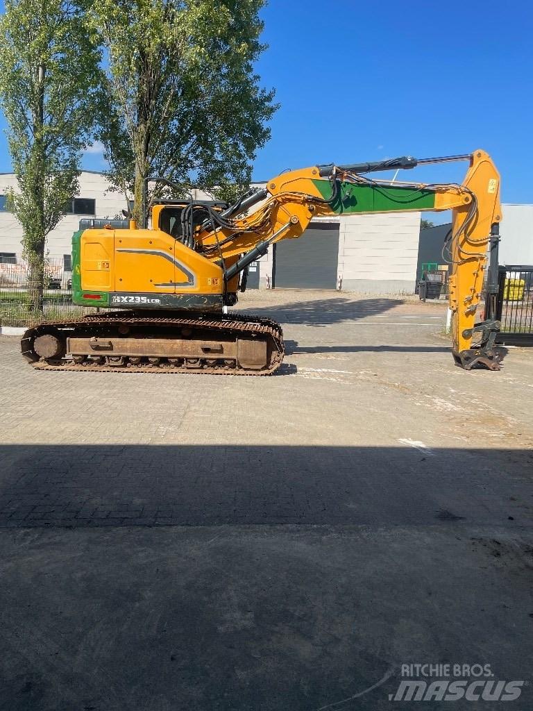 Hyundai hx235 Гусеничные экскаваторы