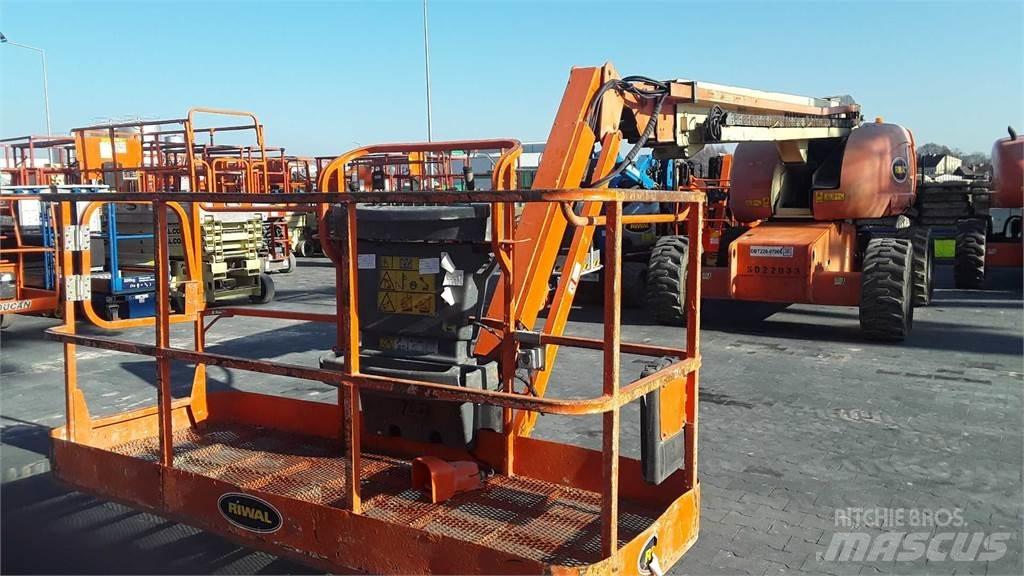 JLG 660SJG Телескопические подъемники